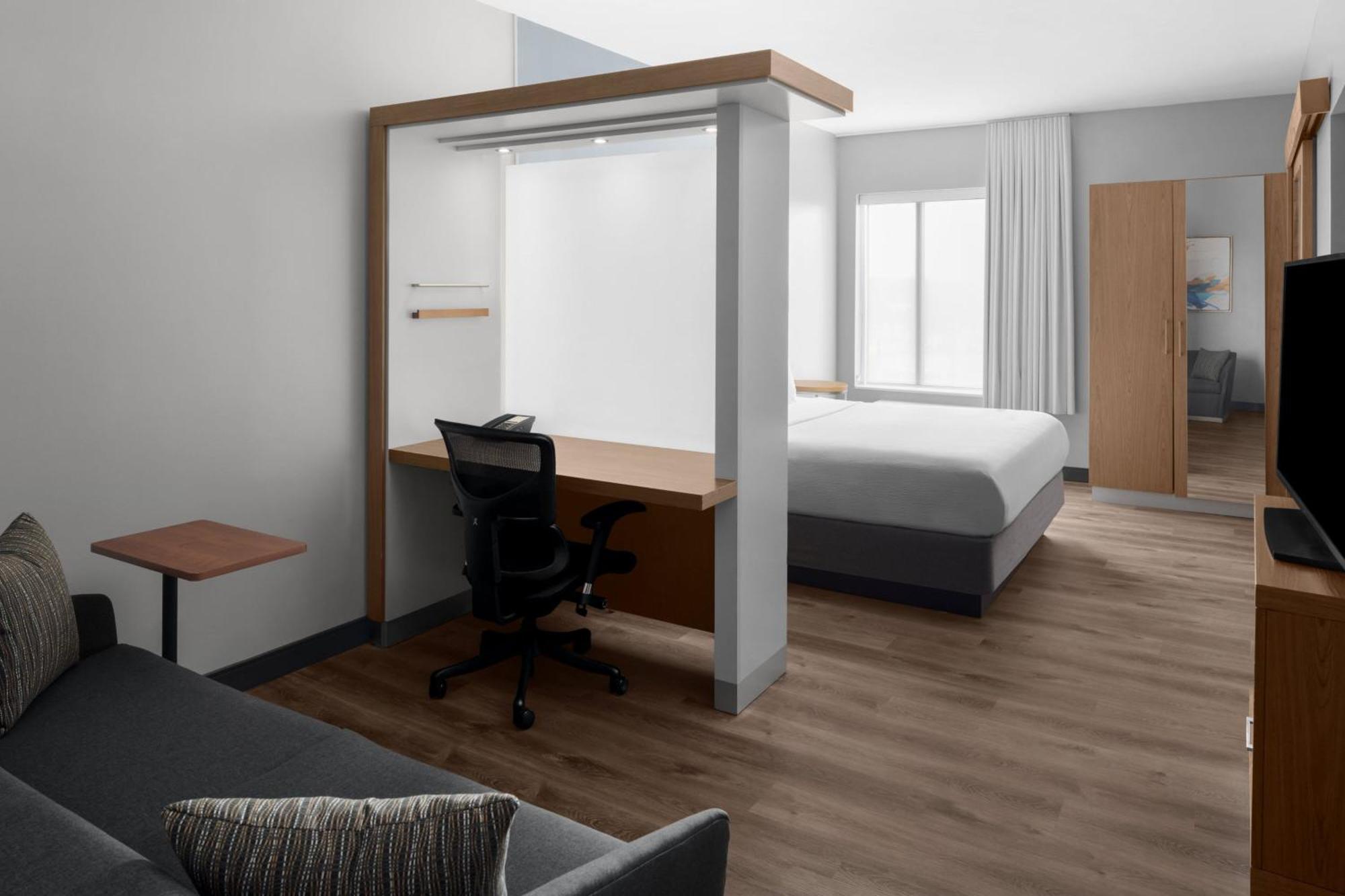 Otel Springhill Intercontinental Airport 3*